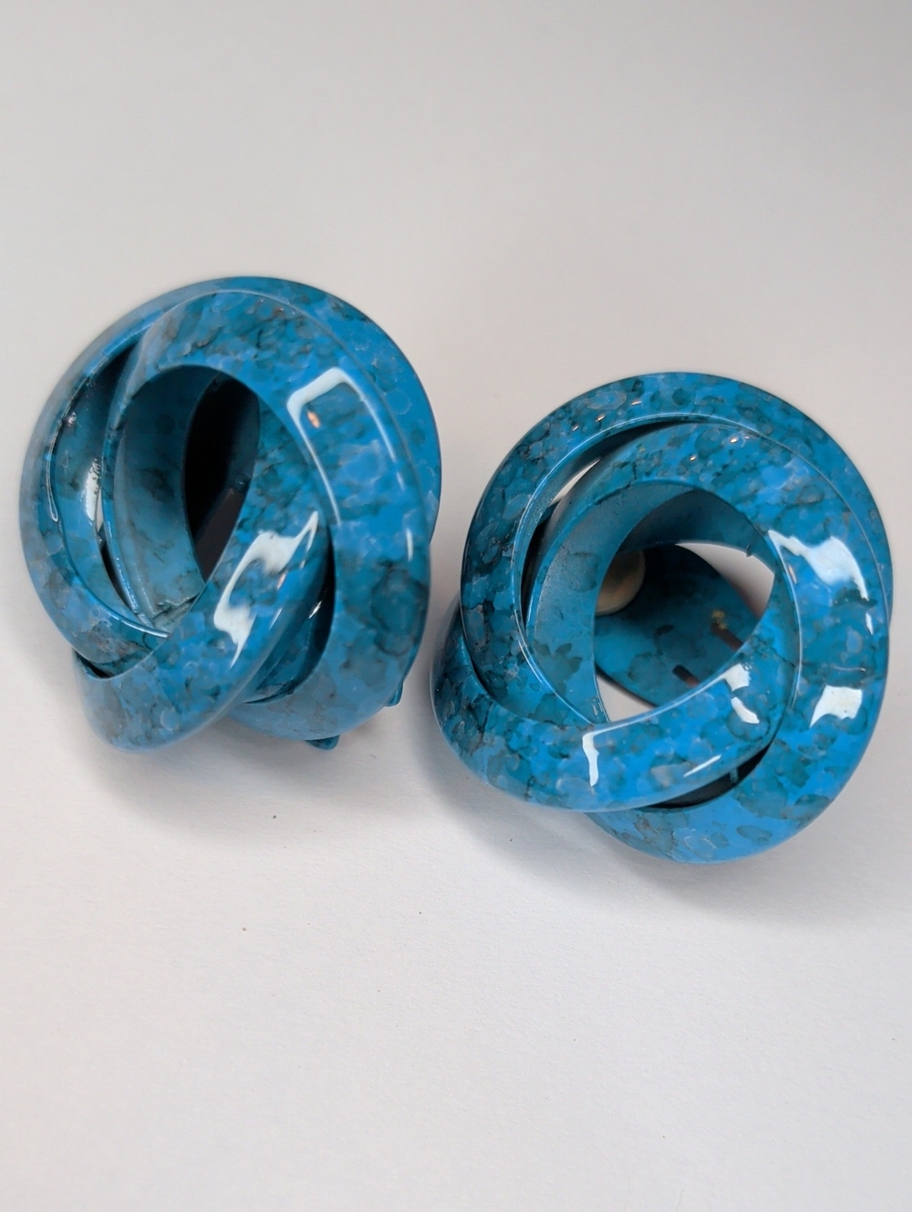 Vintage 60s Turquoise Metal Knot Earrings Blue Twisted Button Style MCM Clip-on
